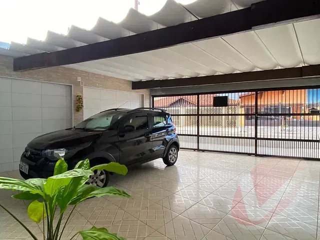 Casa com 183m² 2 quartos e 1 banheiro, à venda, no bairro Solemar em Praia Grande