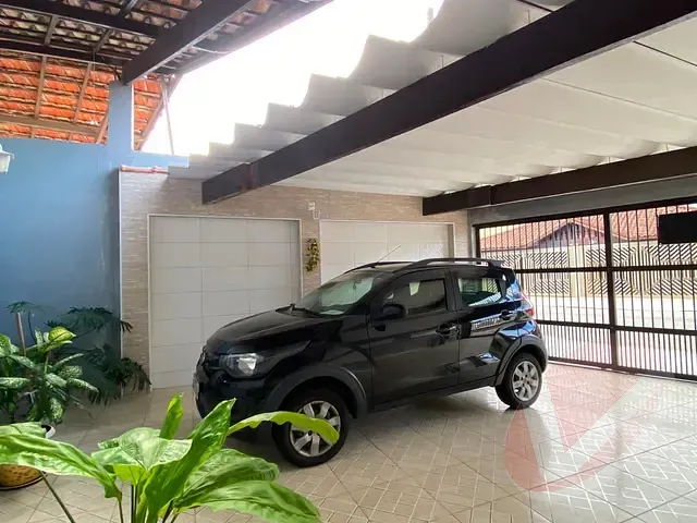 Casa com 183m² 2 quartos e 1 banheiro, à venda, no bairro Solemar em Praia Grande