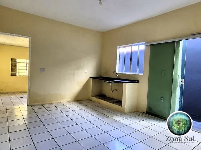Casa 1 quarto e 2 banheiros, à venda ou para alugar, no bairro Jardim Tatiana em Votorantim
