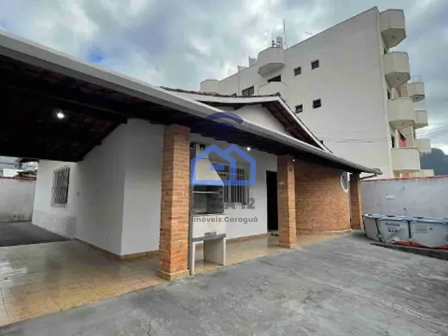 Casa com 246m² 3 quartos e 2 banheiros, à venda, no bairro Indaiá em Caraguatatuba