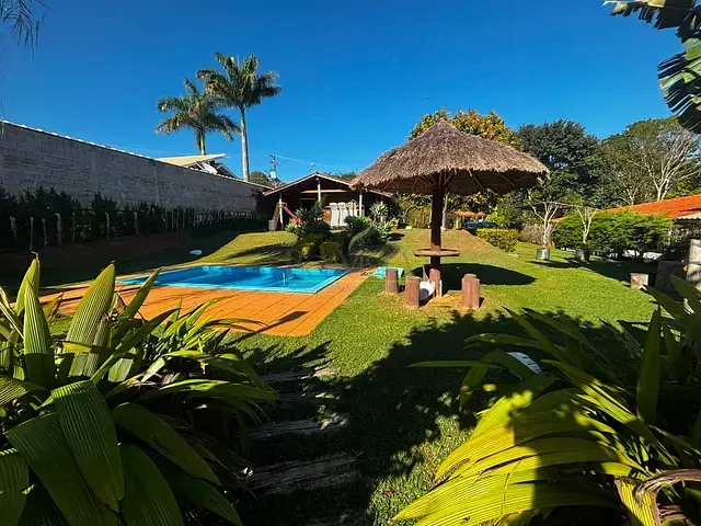 Casa 4 quartos e 2 banheiros, à venda, no bairro Batatuba em Piracaia