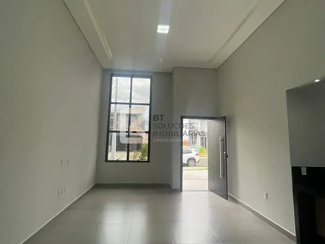 Casa com 200m² 3 quartos e 4 banheiros, à venda, no bairro Vila Rubens em Indaiatuba
