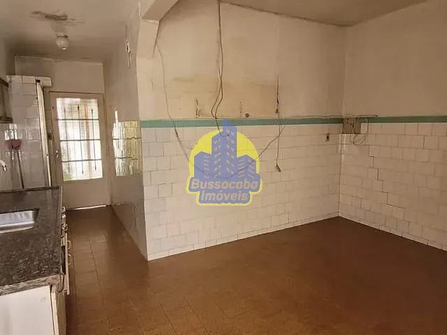 Casa com 130m² 3 quartos e 1 banheiro, à venda, no bairro Bonfim em Osasco