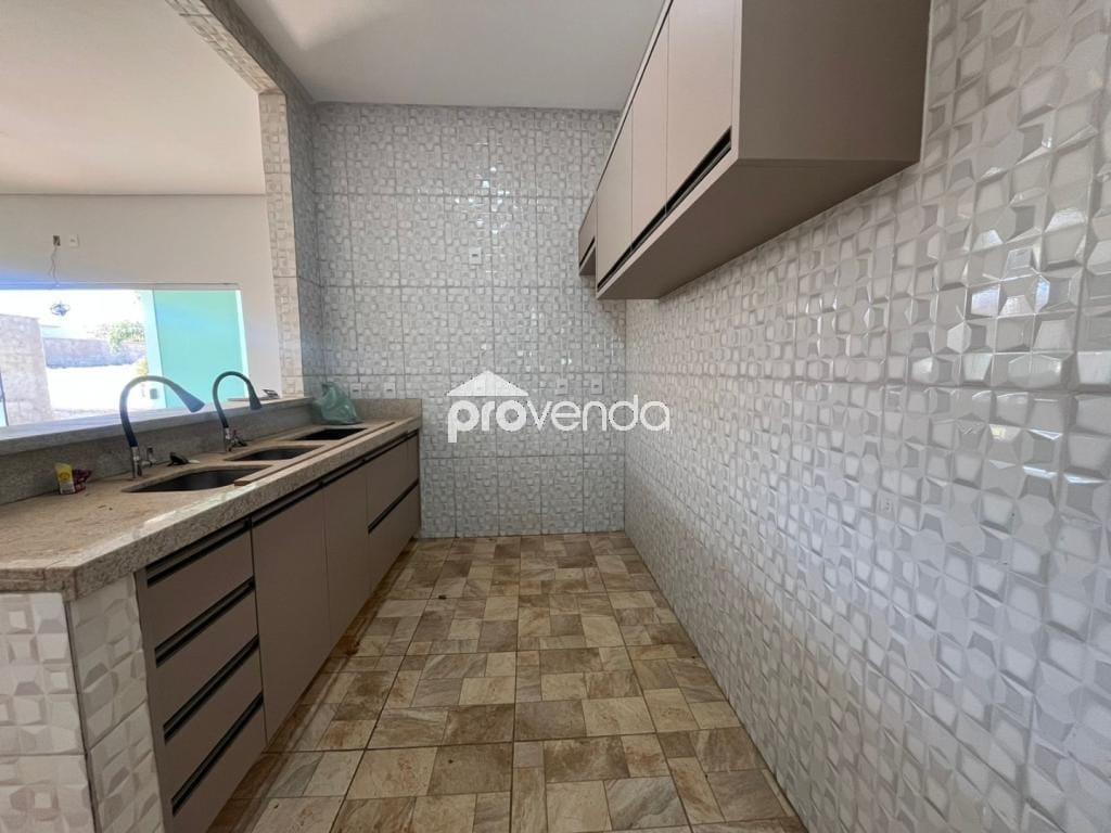 Casa, 3 quartos, 180 m² - Foto 3