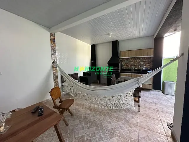 Casa com 252m² 3 quartos e 2 banheiros, à venda, no bairro Urbanova em São José dos Campos