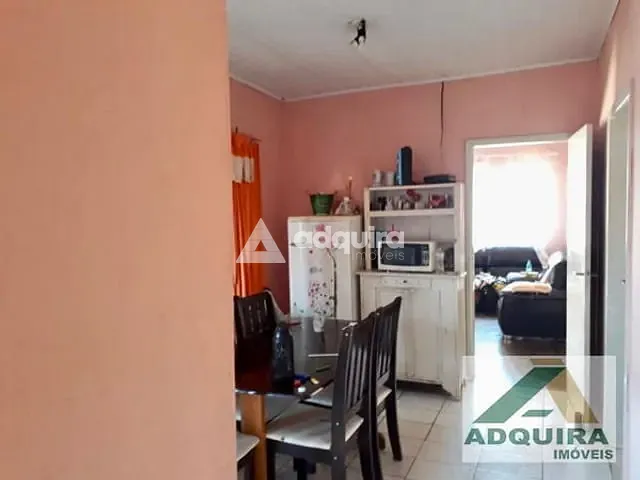 Casa com 293m² 3 quartos e 1 banheiro, à venda, no bairro Olarias em Ponta Grossa