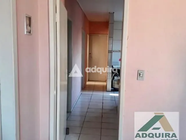 Casa com 293m² 3 quartos e 1 banheiro, à venda, no bairro Olarias em Ponta Grossa