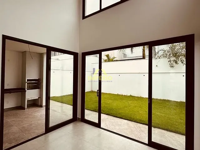 Casa com 250m² 3 quartos e 4 banheiros, à venda, no bairro Loteamento Reserva Ermida em Jundiaí