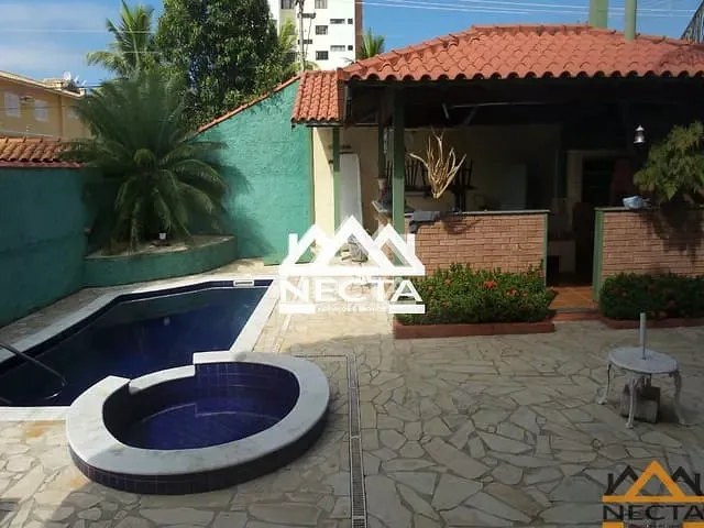 Casa com 450m² 4 quartos e 5 banheiros, à venda, no bairro Capricórnio I em Caraguatatuba
