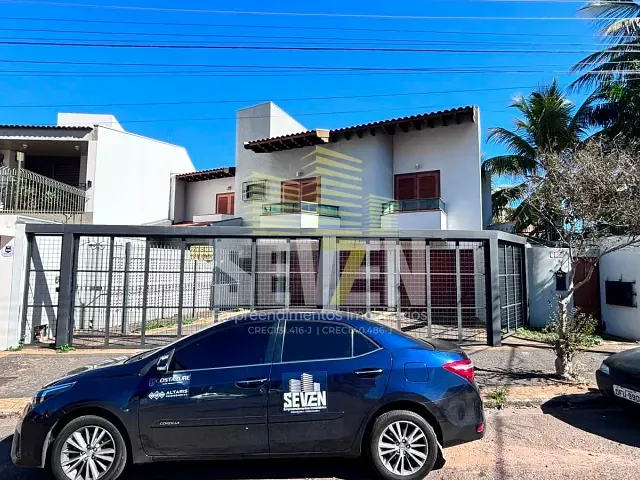 Casa com 300m² 4 quartos e 2 banheiros, à venda ou para alugar, no bairro Vila Mariana em Bauru