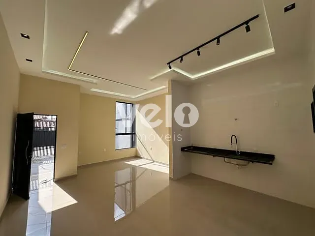 Casa 2 quartos e 2 banheiros, à venda, no bairro Jardim Hípica Pinheiro em Taubaté