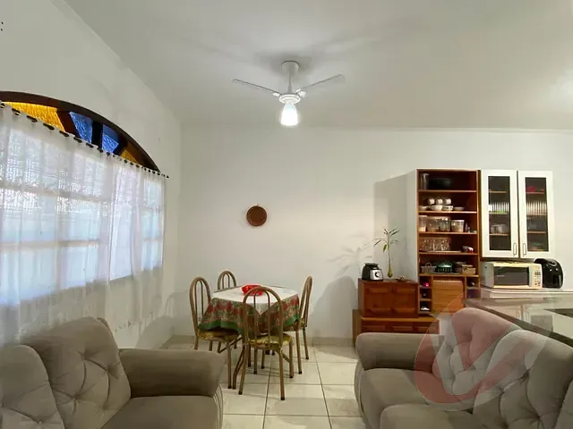 Casa com 126m² 2 quartos e 1 banheiro, à venda, no bairro Real em Praia Grande