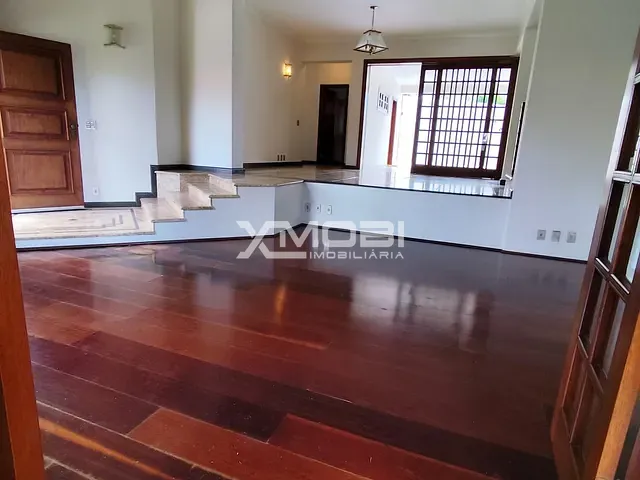 Sobrado com 1000m² 3 quartos e 5 banheiros, à venda, no bairro Jardim Novo Mundo em Jundiaí