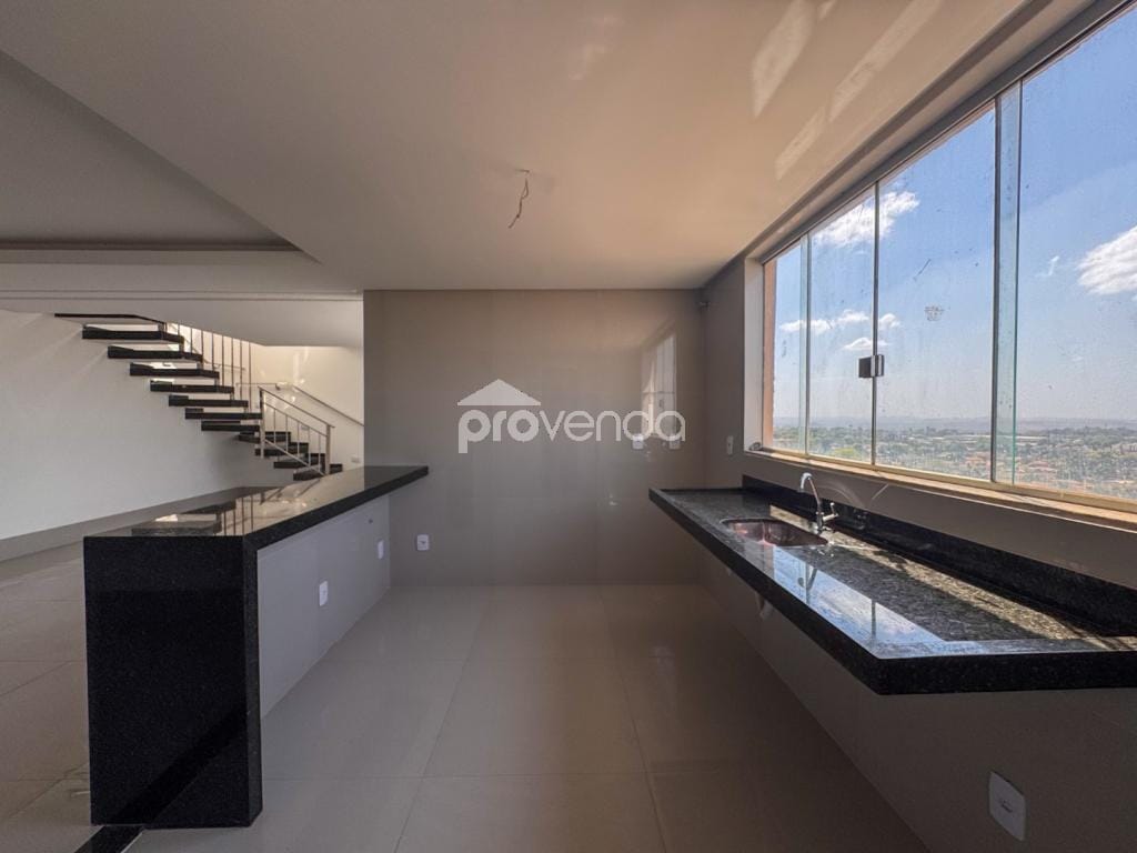 Casa, 3 quartos, 171 m² - Foto 4