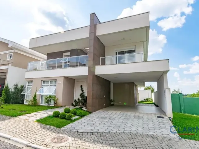 Casa 4 quartos e 9 banheiros, à venda, no bairro SAO BRAZ em Curitiba