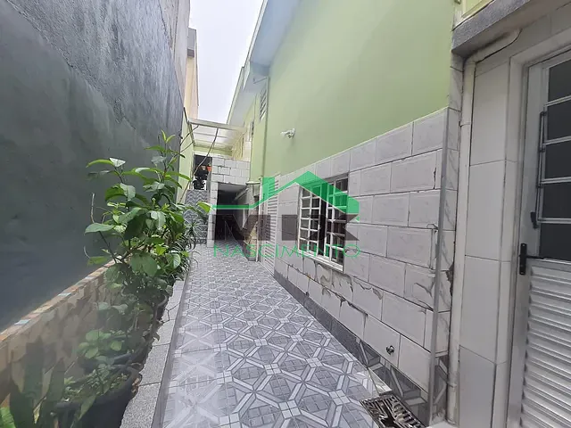 Casa com 216m² 2 quartos e 1 banheiro, à venda, no bairro Vila Valparaíso em Santo André
