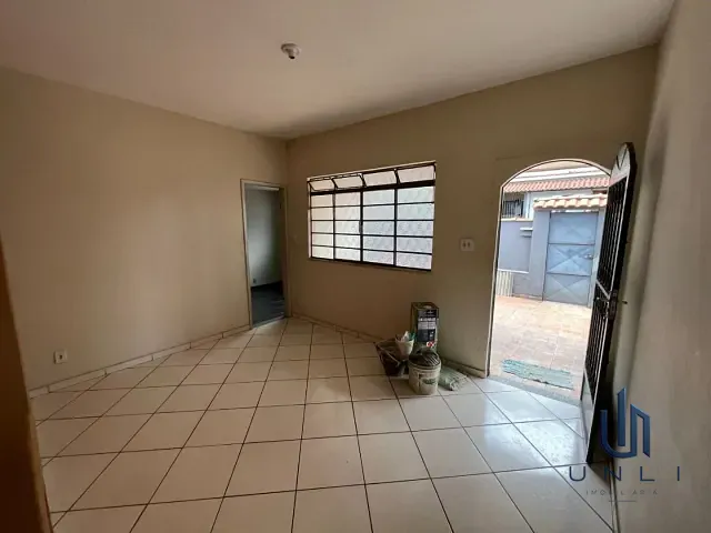 Casa 3 quartos e 5 banheiros, à venda, no bairro Retiro em Volta Redonda