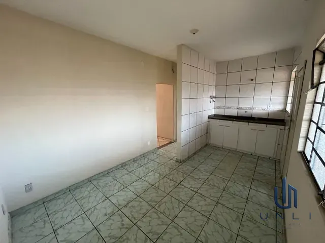 Casa 3 quartos e 5 banheiros, à venda, no bairro Retiro em Volta Redonda