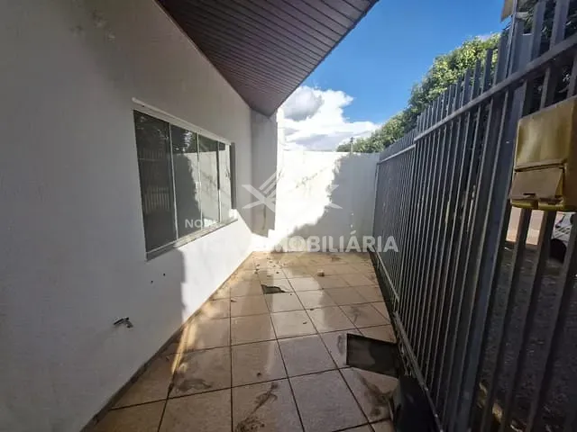 Casa 2 quartos e 1 banheiro, para alugar, no bairro Jardim  Imperial em Sinop