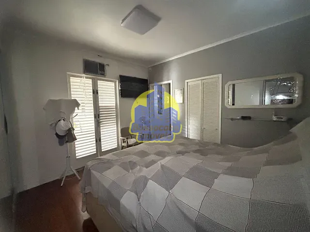 Casa com 240m² 3 quartos e 1 banheiro, à venda, no bairro Cipava em Osasco
