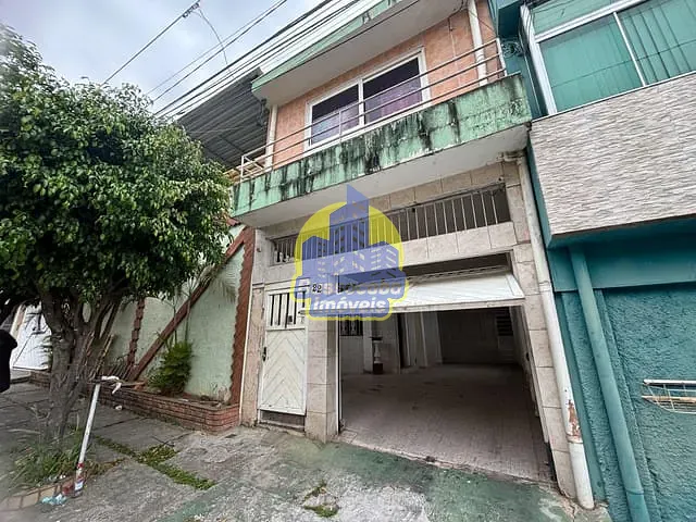 Casa com 240m² 3 quartos e 1 banheiro, à venda, no bairro Cipava em Osasco