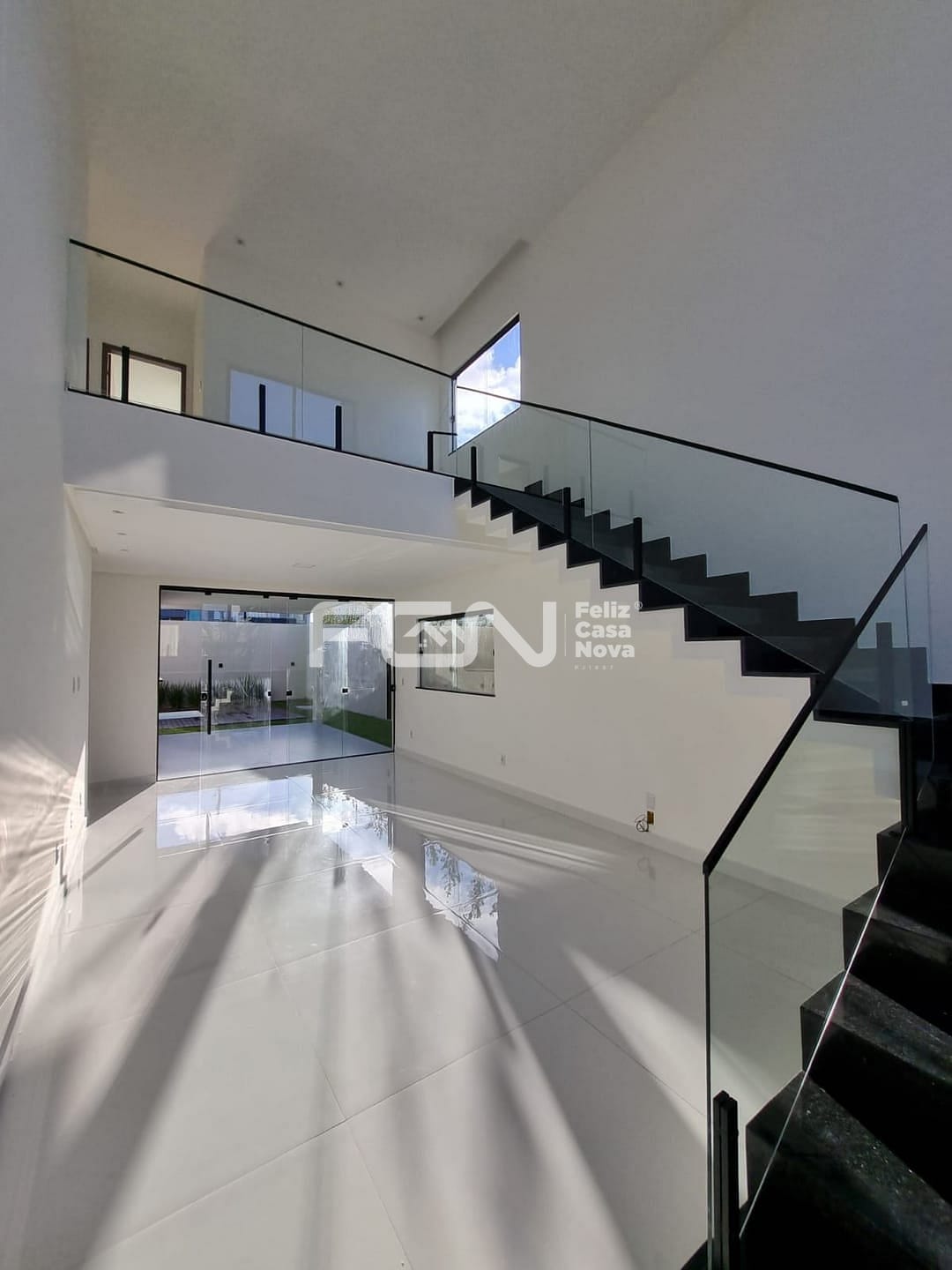 Casa, 4 quartos, 220 m² - Foto 3