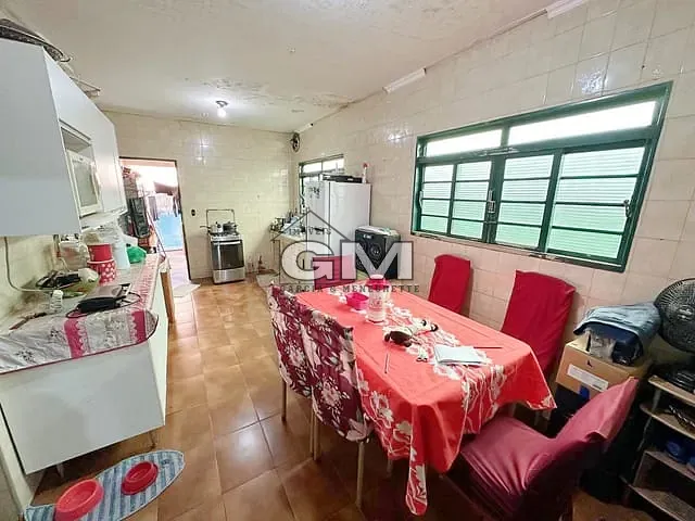 Casa com 280m² 5 quartos e 3 banheiros, à venda, no bairro Bonfim Paulista em Ribeirão Preto