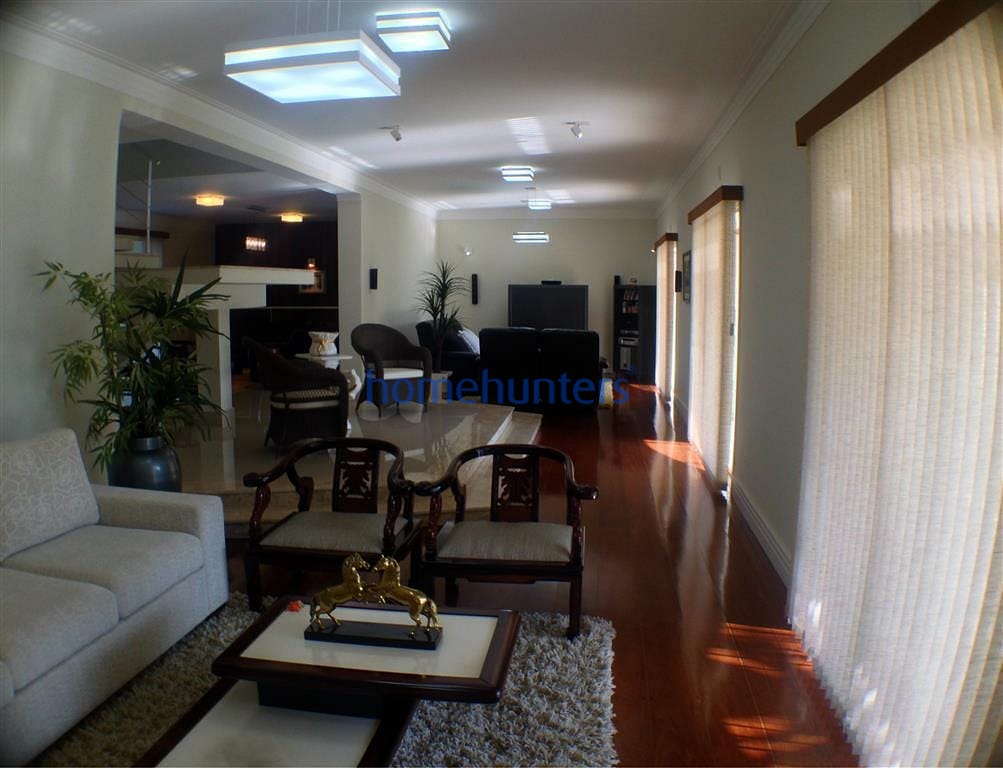 Casa para alugar com 5 quartos, 800m² - Foto 31