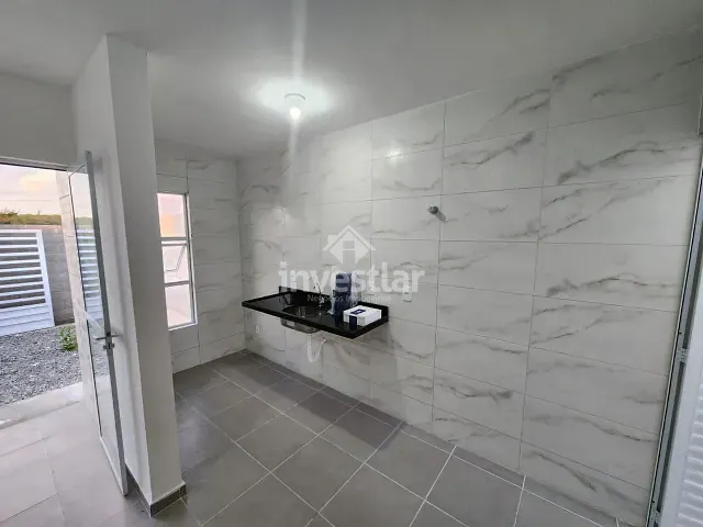 Casa 2 quartos e 2 banheiros, à venda, no bairro Três Irmãs em Campina Grande
