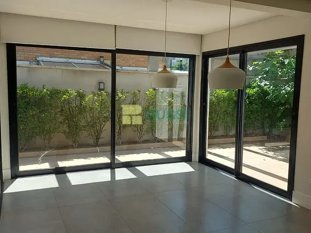 Casa com 433m² 4 quartos e 4 banheiros, à venda, no bairro Vila Tramontano em São Paulo