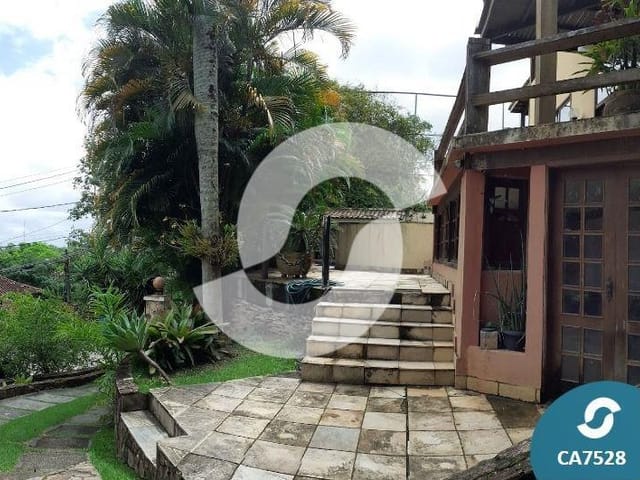 Foto do Casa - Casa com 3 dormitórios, 370 m² - Mata Paca - Niterói/RJ | SelfSpin