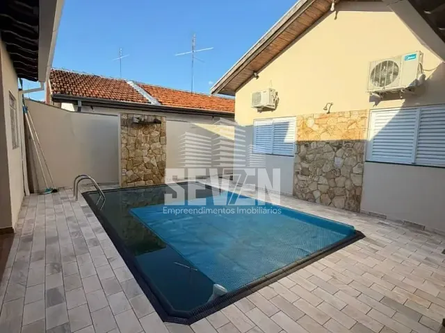 Casa com 237m² 3 quartos e 2 banheiros, à venda, no bairro Núcleo Eldorado em Bauru