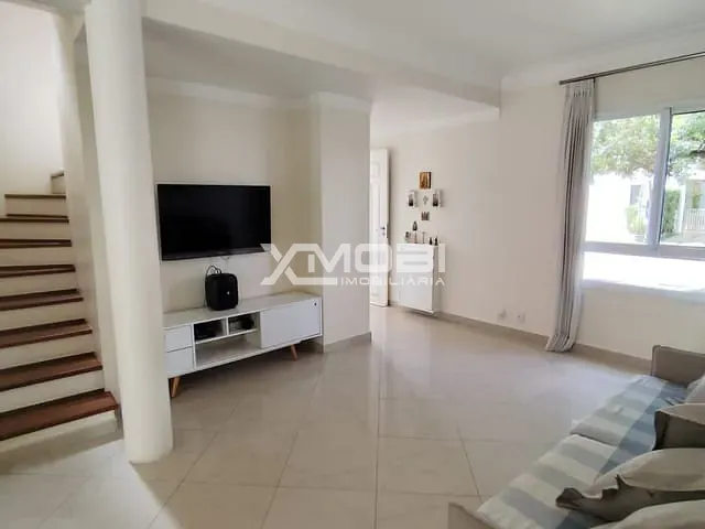 Casa com 180m² 3 quartos e 1 banheiro, à venda, no bairro Jardim Shangai em Jundiaí