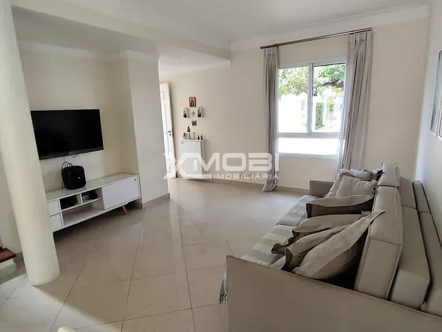 Casa com 180m² 3 quartos e 1 banheiro, à venda, no bairro Jardim Shangai em Jundiaí