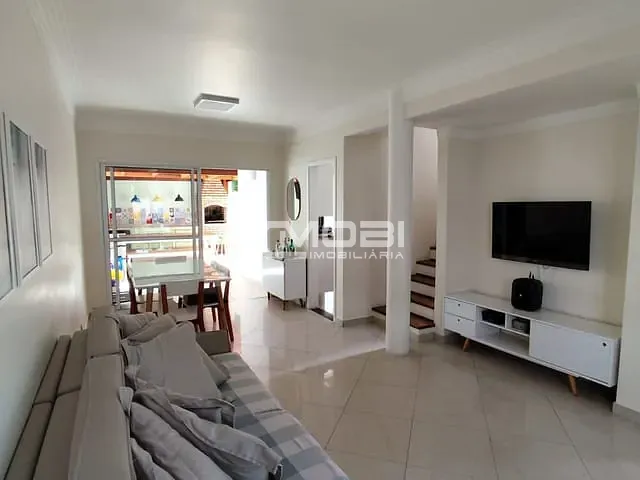 Casa com 180m² 3 quartos e 1 banheiro, à venda, no bairro Jardim Shangai em Jundiaí