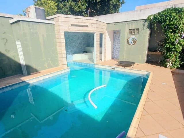 Casa com 450m² 4 quartos e 5 banheiros, à venda, no bairro Mirante da Lagoa em Macaé