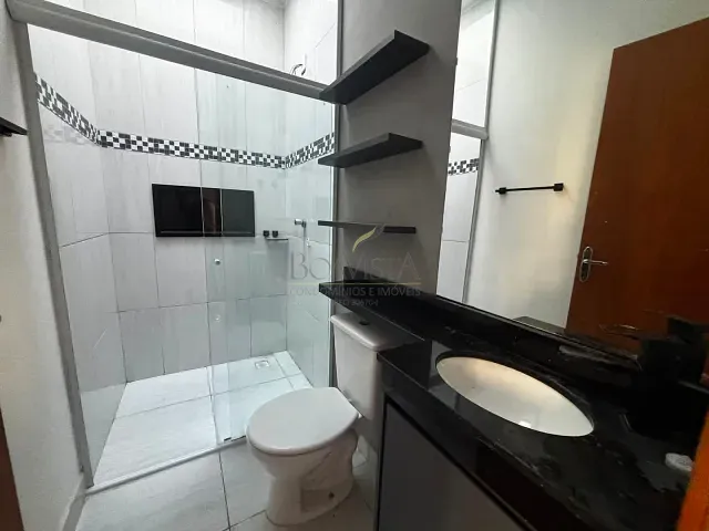 Casa 2 quartos e 1 banheiro, para alugar, no bairro Recanto Do Maia em Piracaia