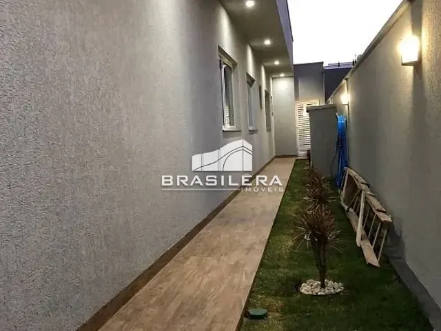 Casa com 406m² 4 quartos e 5 banheiros, à venda, no bairro Residencial Goiânia Golfe Clube em Goiânia