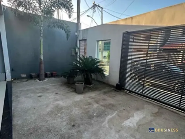 Casa com 168m² 4 quartos e 3 banheiros, à venda, no bairro Parque João Maria em Campos dos Goytacazes
