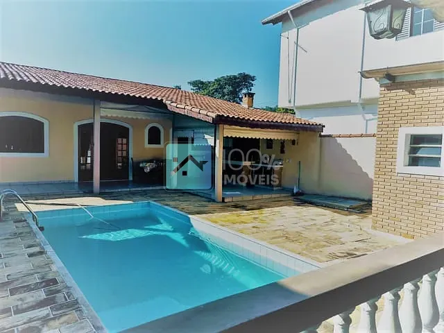 Casa com 500m² 5 quartos e 4 banheiros, à venda, no bairro Bsq Dos Eucaliptos em São José dos Campos