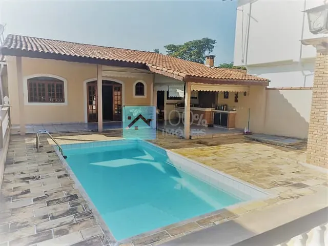 Casa com 500m² 5 quartos e 4 banheiros, à venda, no bairro Bsq Dos Eucaliptos em São José dos Campos
