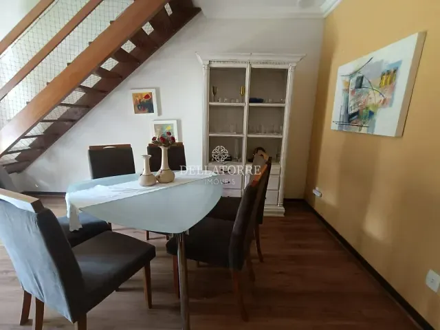 Casa 4 quartos e 4 banheiros, à venda, no bairro Parque do Ingá em Teresópolis