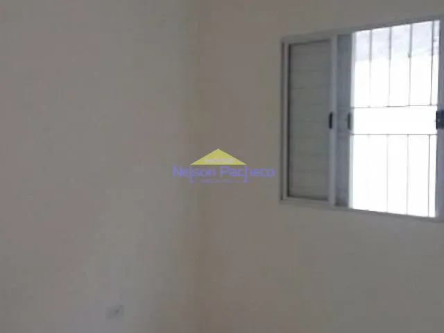 Casa com 200m² 2 quartos e 1 banheiro, à venda, no bairro Jardim São Pedro em Capivari