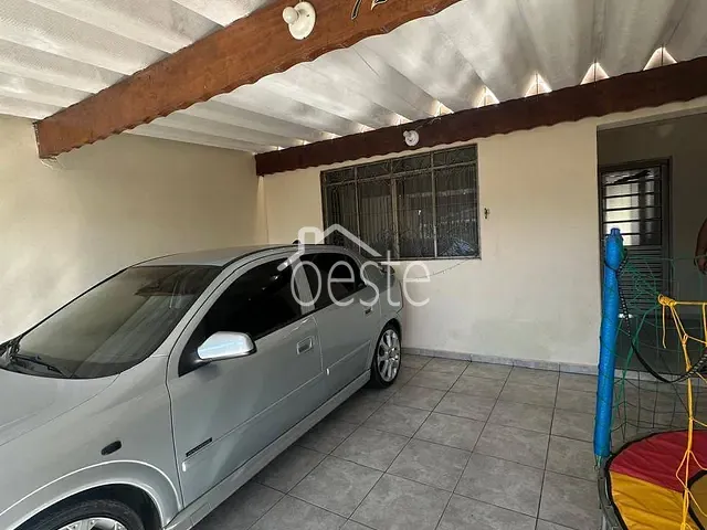 Casa com 165m² 2 quartos e 1 banheiro, à venda, no bairro Loteamento Industrial em Santa Bárbara D'Oeste
