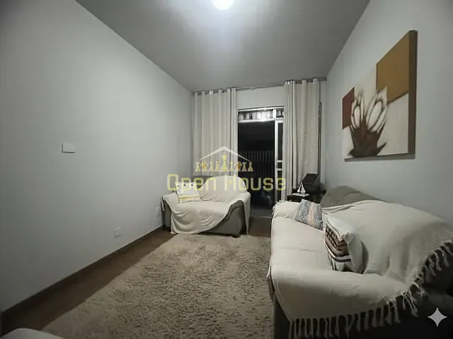 Casa 5 quartos e 2 banheiros, à venda, no bairro Casa de Pedra em Volta Redonda