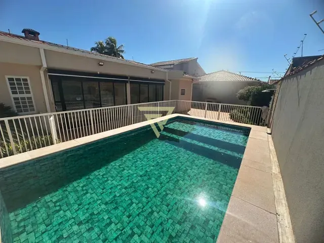 Casa com 542m² 5 quartos e 5 banheiros, à venda, no bairro Jardim Antártica em Ribeirão Preto