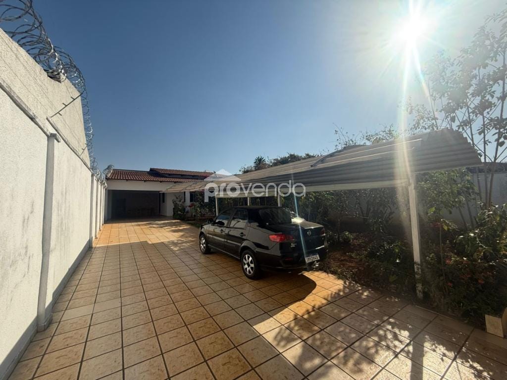 Casa, 4 quartos, 217 m² - Foto 3