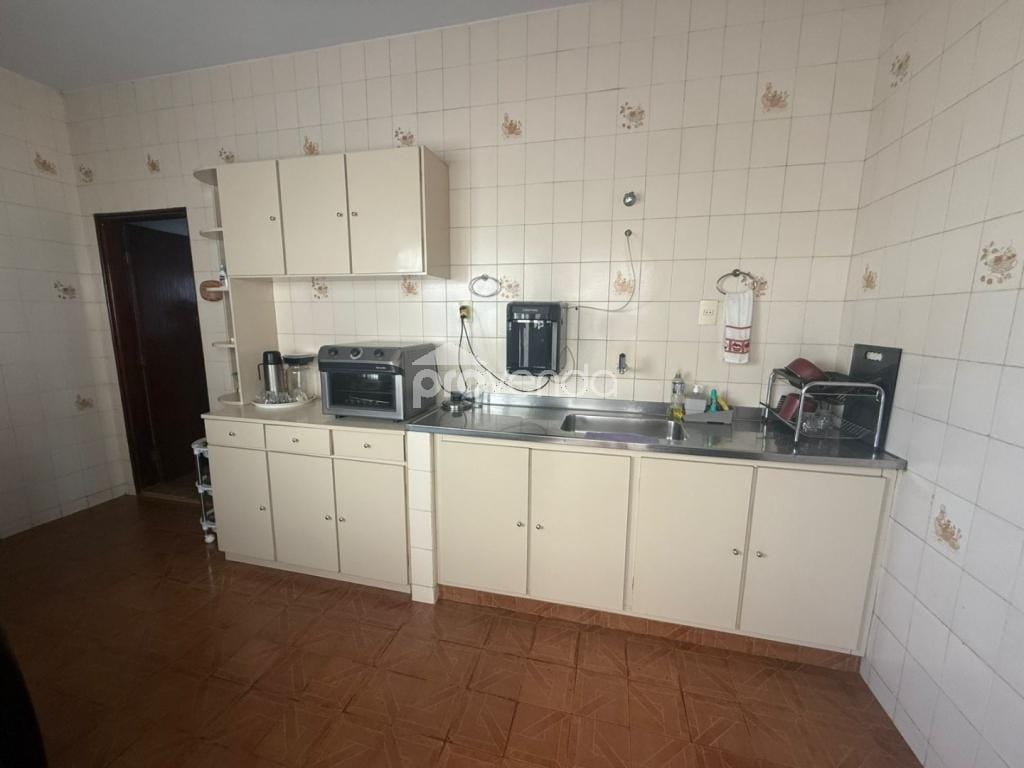 Casa, 4 quartos, 217 m² - Foto 9