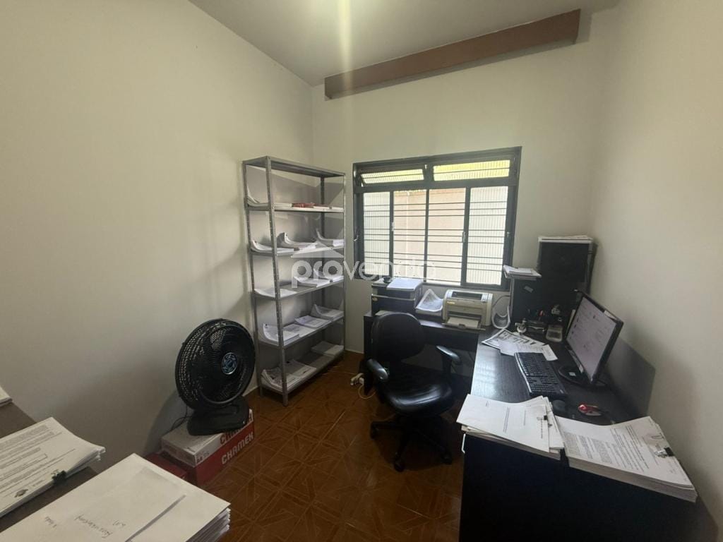 Casa, 4 quartos, 217 m² - Foto 12