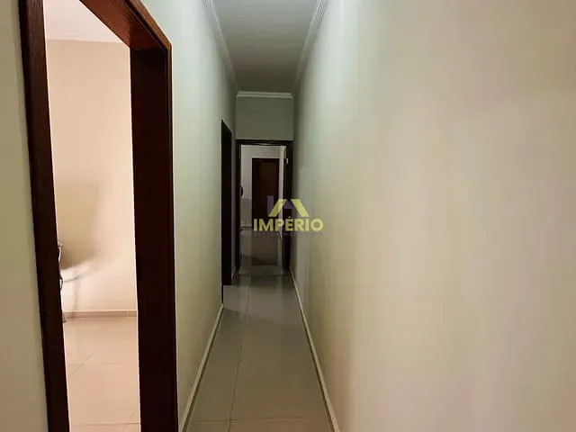 Casa com 195m² 3 quartos e 2 banheiros, à venda, no bairro Jardim Celani em Salto